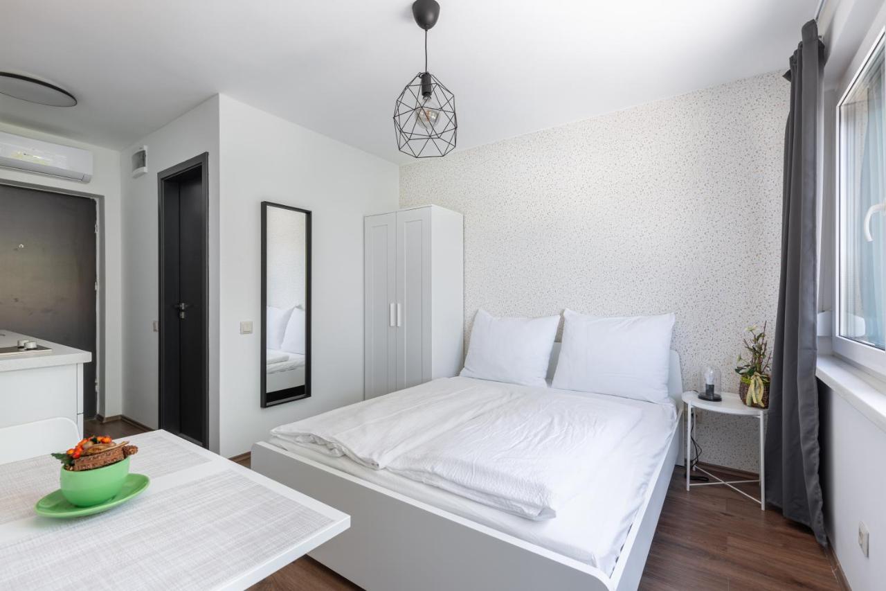 Pauzo Balaton Aparthotel Balatonföldvár Kültér fotó