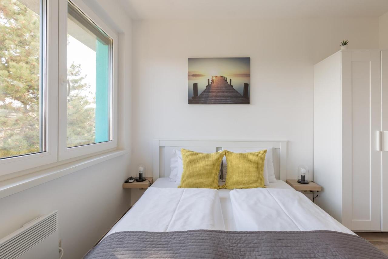 Pauzo Balaton Aparthotel Balatonföldvár Kültér fotó