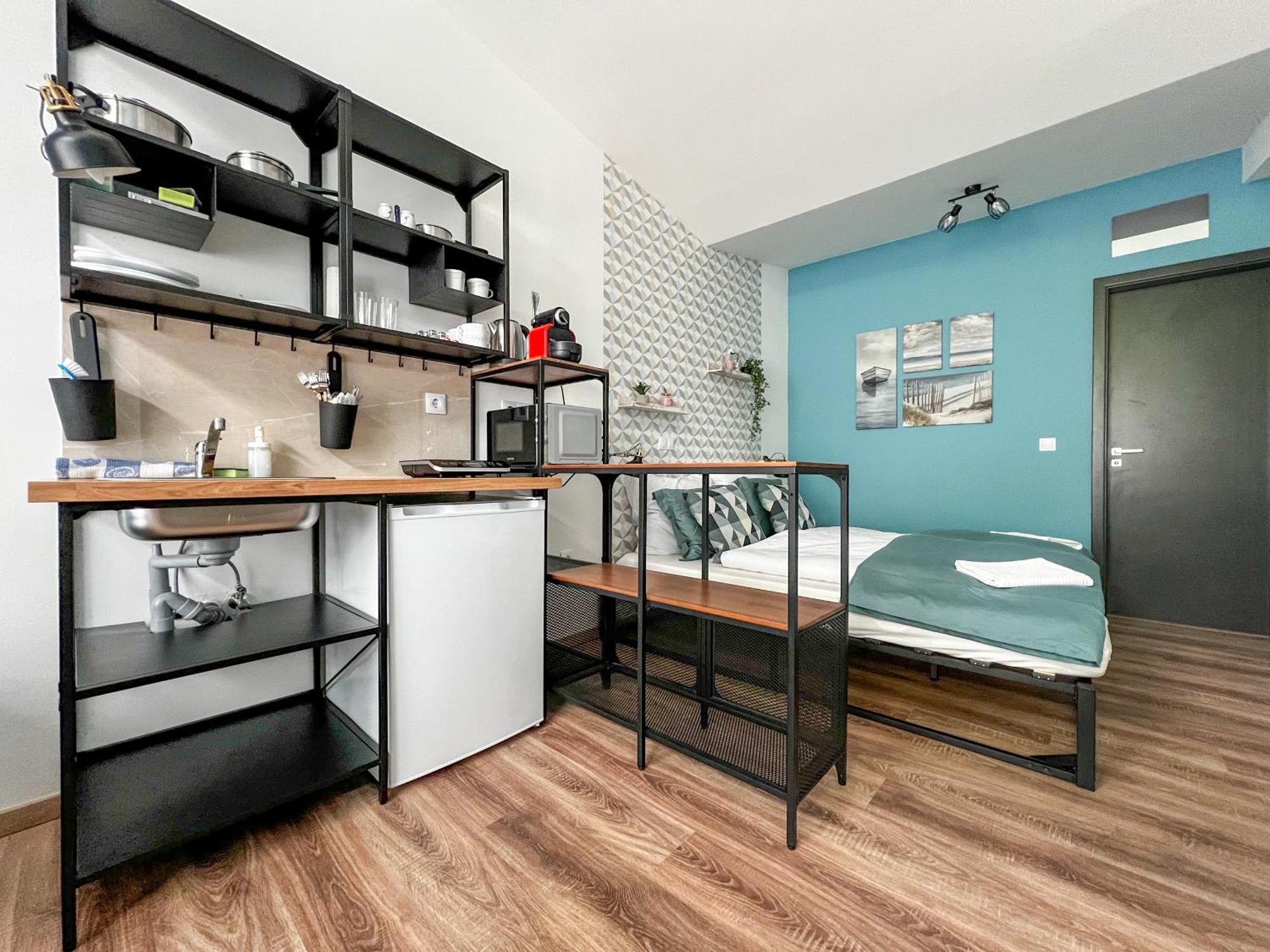 Pauzo Balaton Aparthotel Balatonföldvár Kültér fotó
