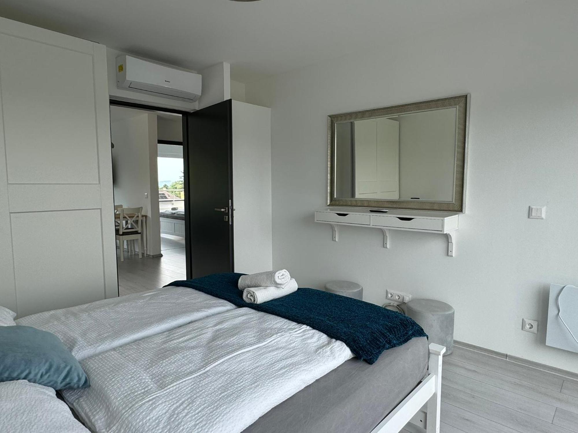 Pauzo Balaton Aparthotel Balatonföldvár Kültér fotó
