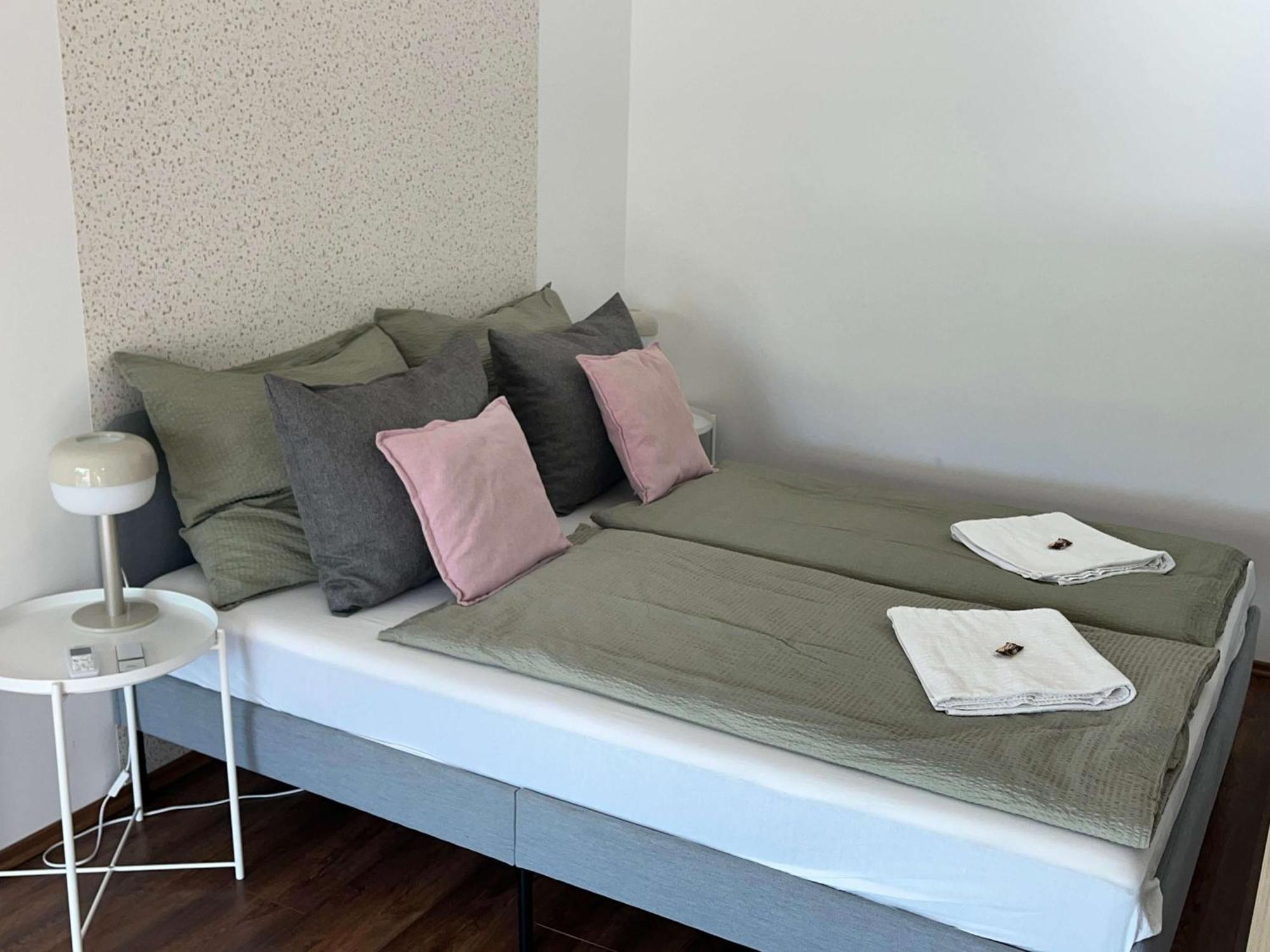 Pauzo Balaton Aparthotel Balatonföldvár Kültér fotó